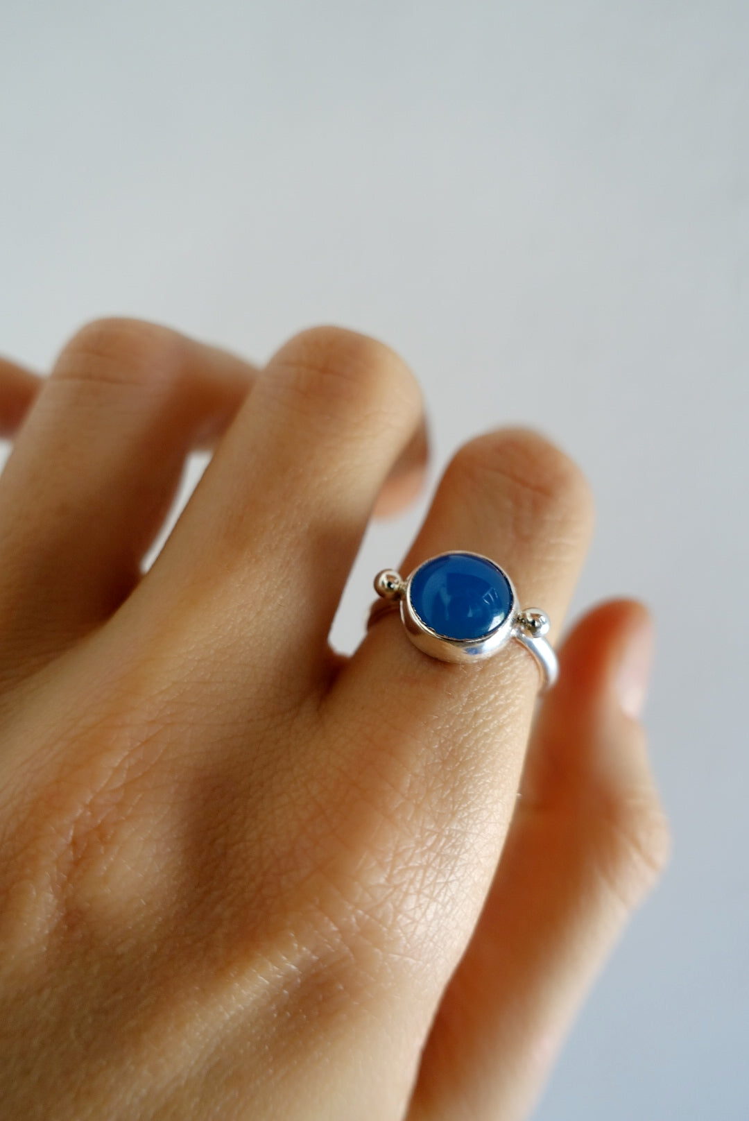 Speckled Stone Ring 1 - Blue Agate (round)