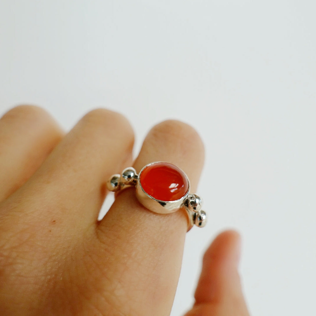 Speckled Stone Ring 2 - Carnelian (round)