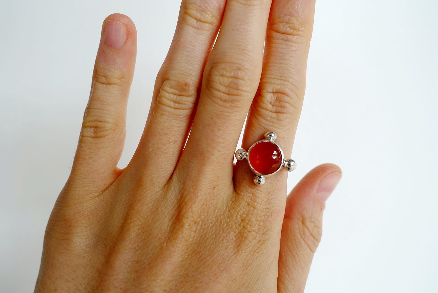 Speckled Stone Ring 3 - Carnelian (round)