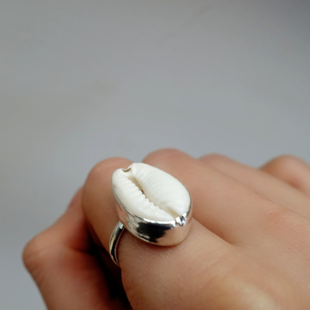 Cowrie Shell (real) Asilia Ring