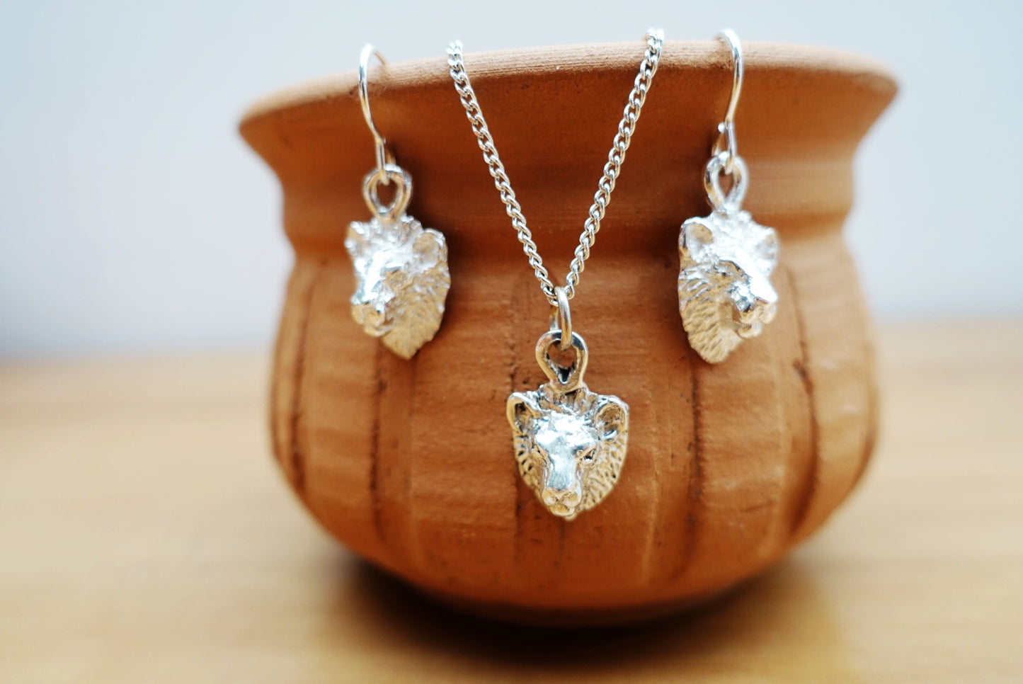 Leo Lion Head Asilia Set