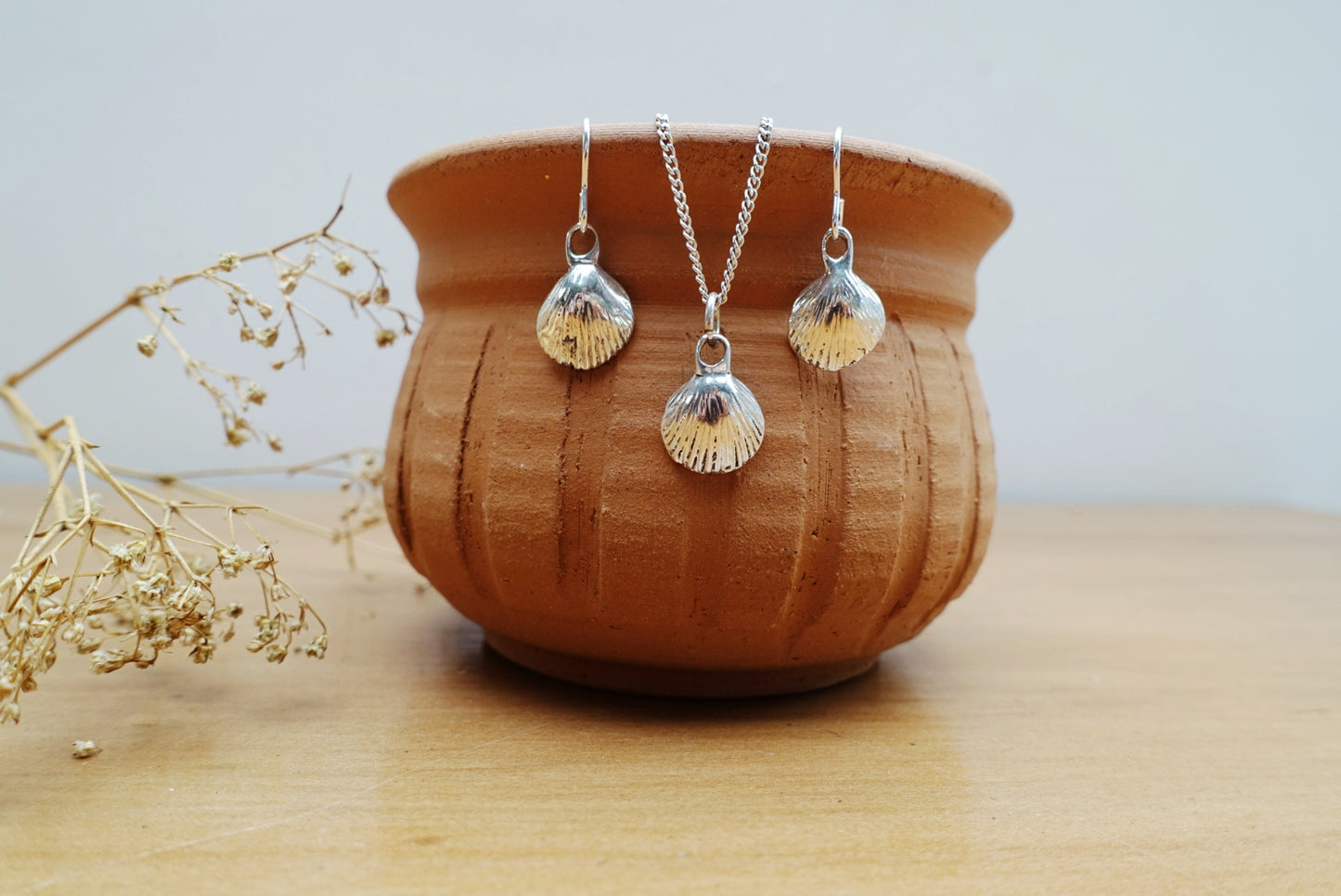 Little Shell Asilia Earrings