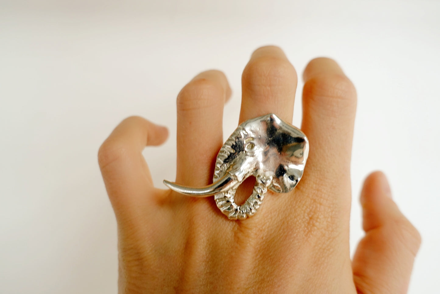 Oldome Elephant Head Asilia Ring