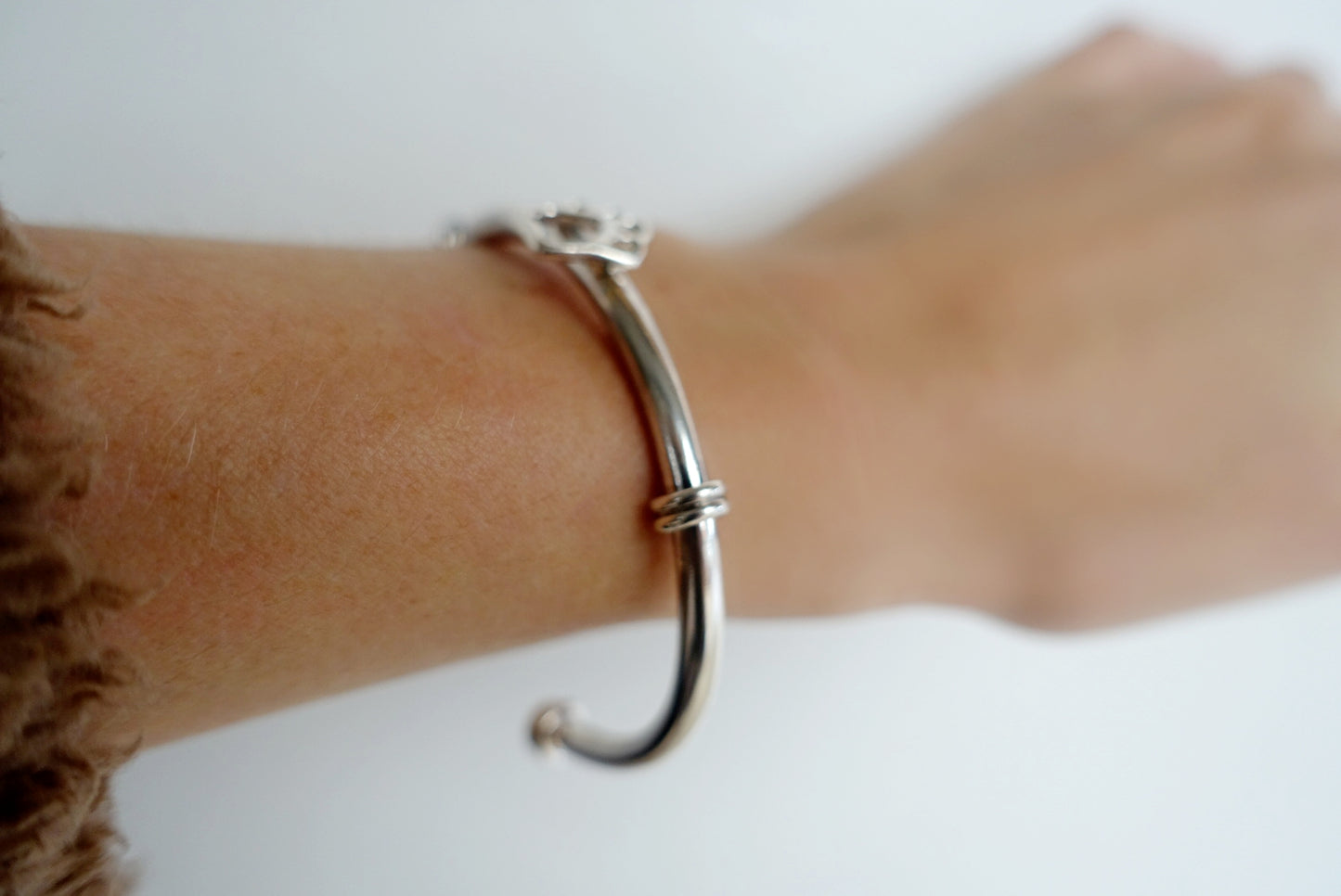 Sarabi Paw Malaika Bangle 2