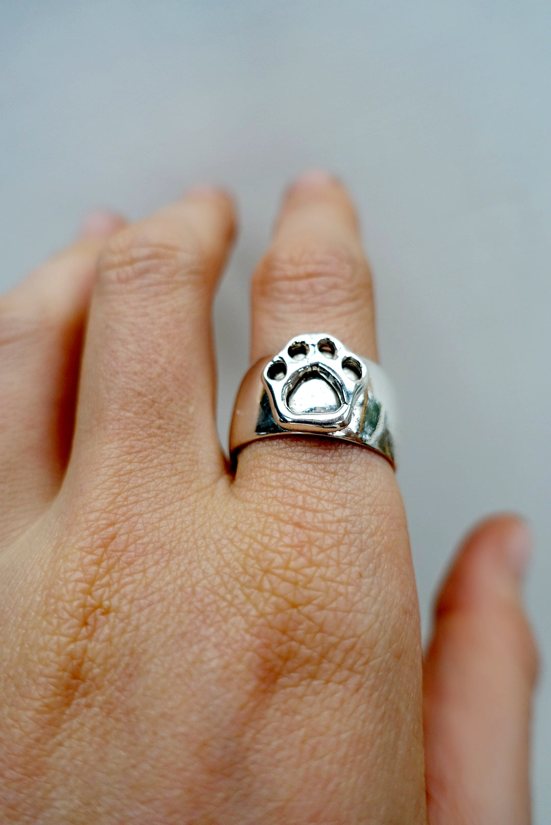 Sarabi Paw Rahisi Ring