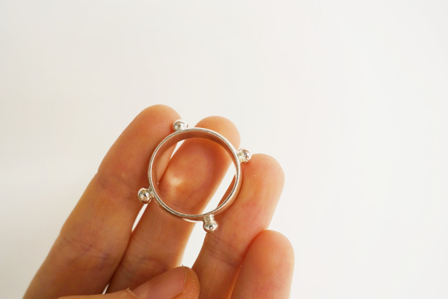 Speckled Halo Ring - (Monday)