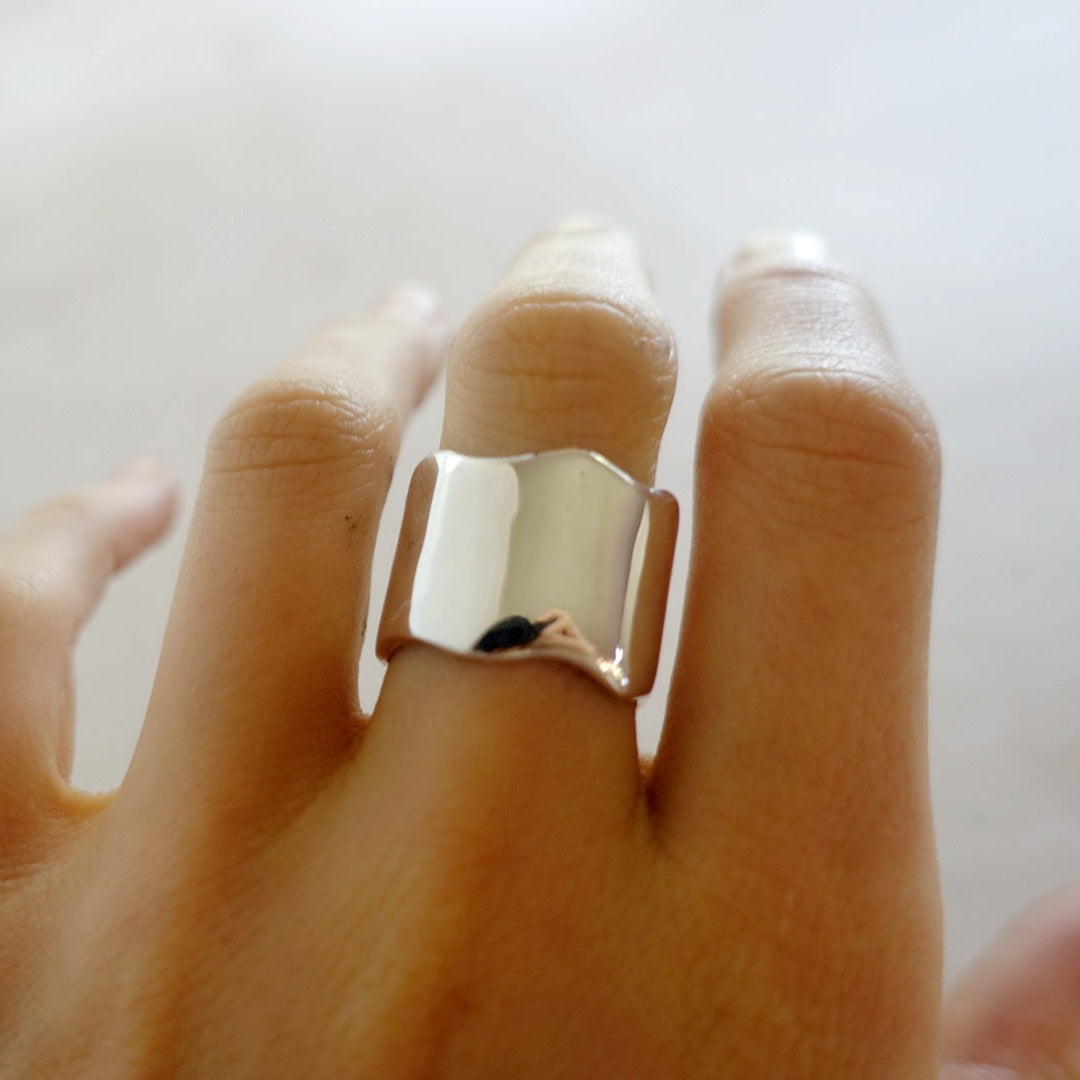 Wavy Ring