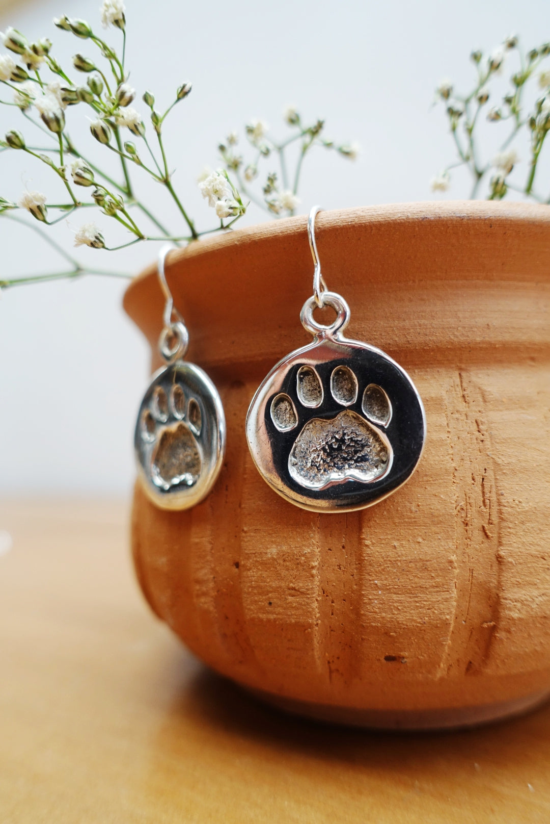 Savannah Paw Asilia Earrings