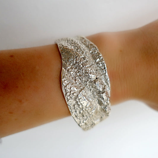 Elephant Skin Bangle (wavy)