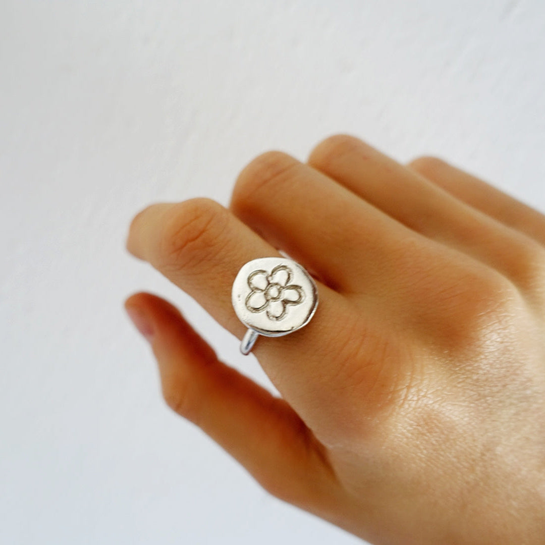 Little Flower Asilia Ring