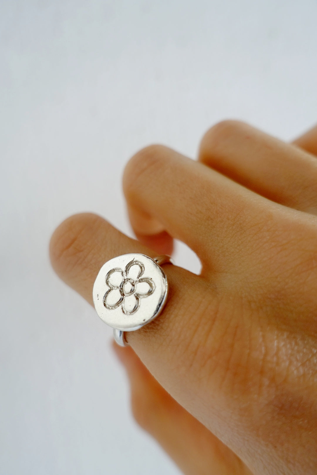 Little Flower Asilia Ring