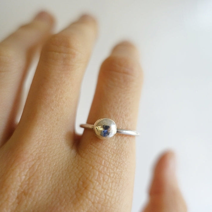 Moon Drop Asilia Ring