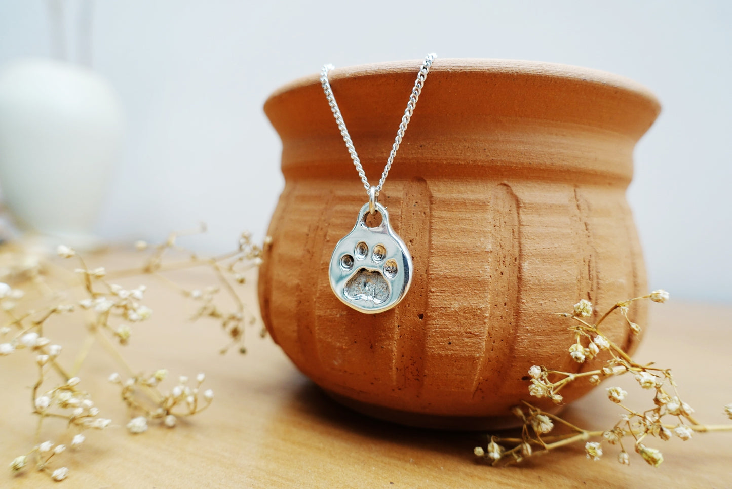 Nala Paw Asilia Necklace