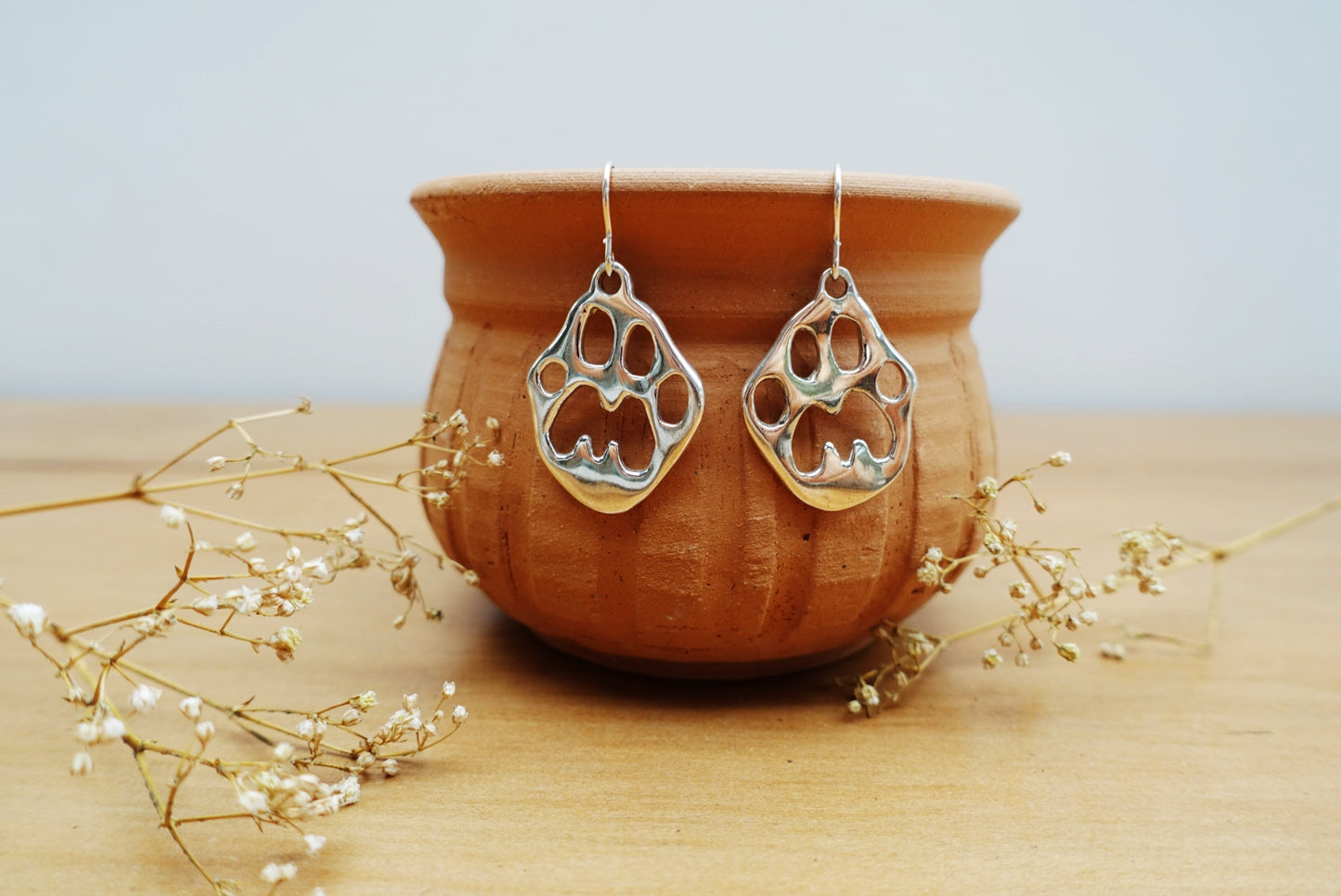 Rani Paw Asilia Earrings