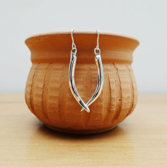 Single Tusk (L) Asilia Earrings