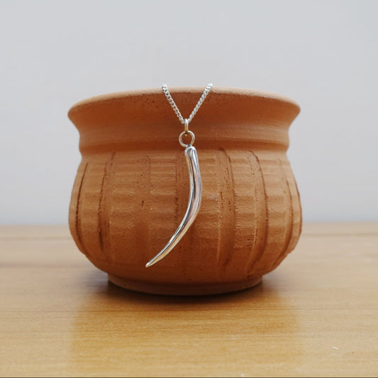 Single Tusk (L) Asilia Necklace
