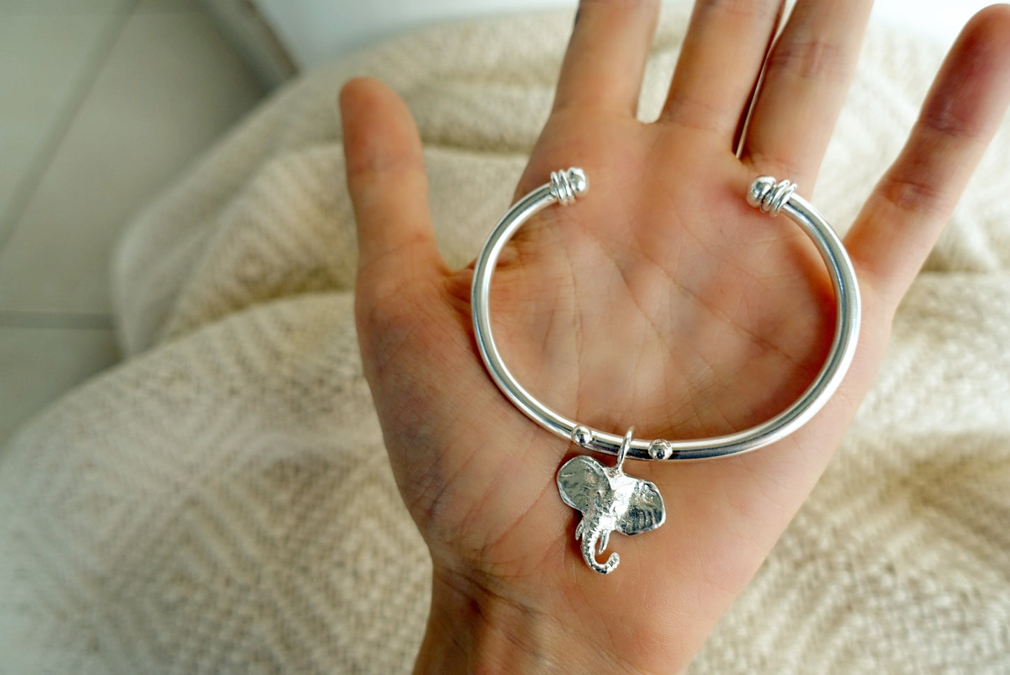 Tsavo Elephant Head - Speckled Charm Bangle