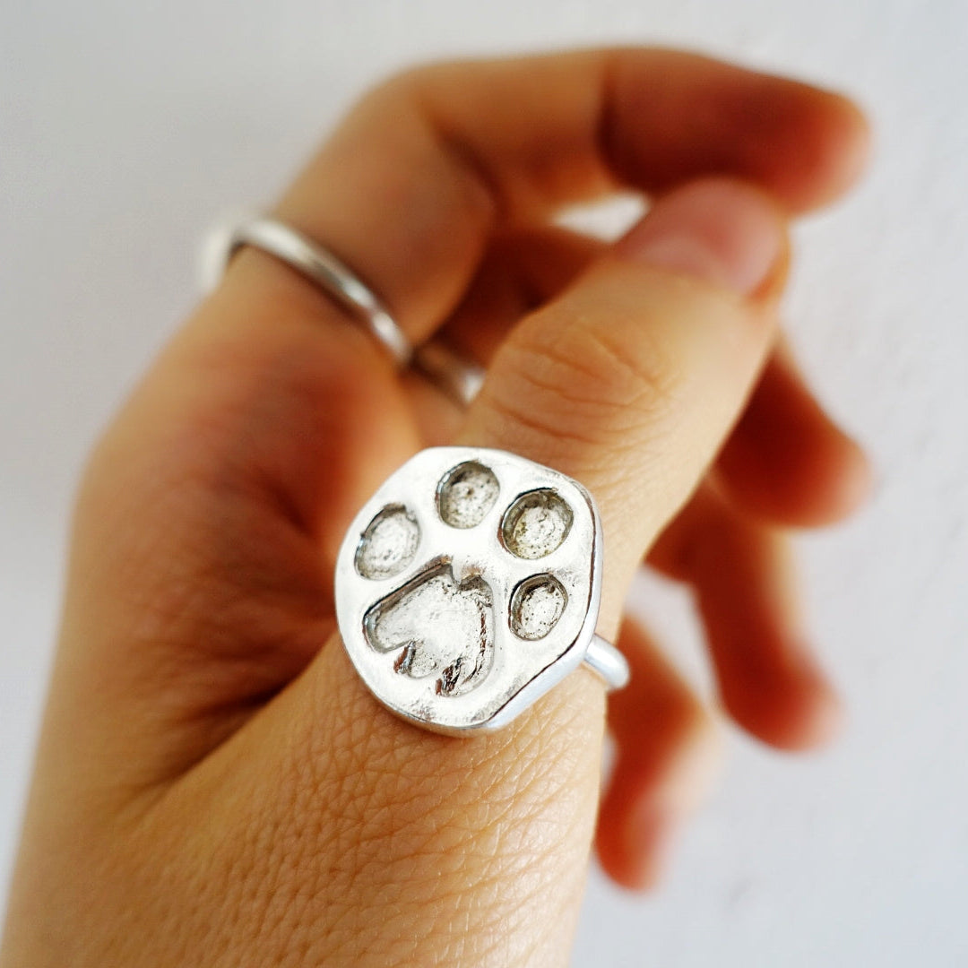 Terra Leopard Paw Asilia Ring