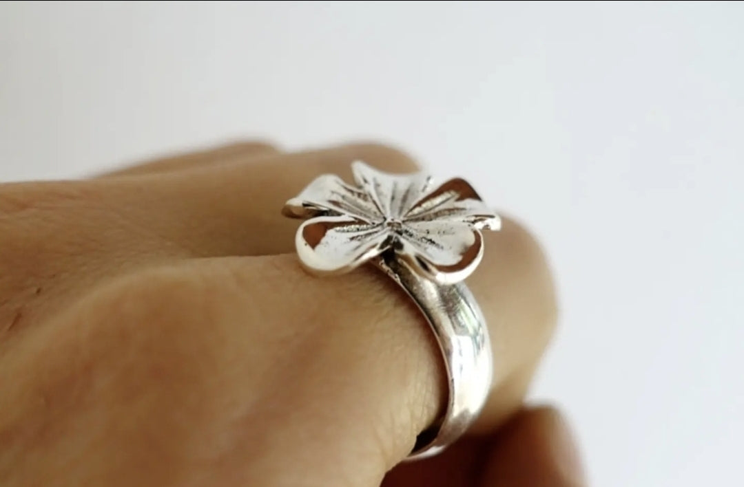 Tropical Flower Halo Ring