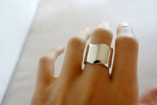 Wavy Ring