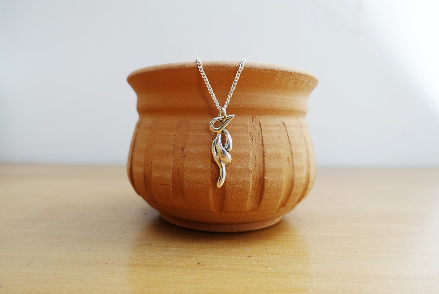 Bird (Wagtail) Asilia Necklace