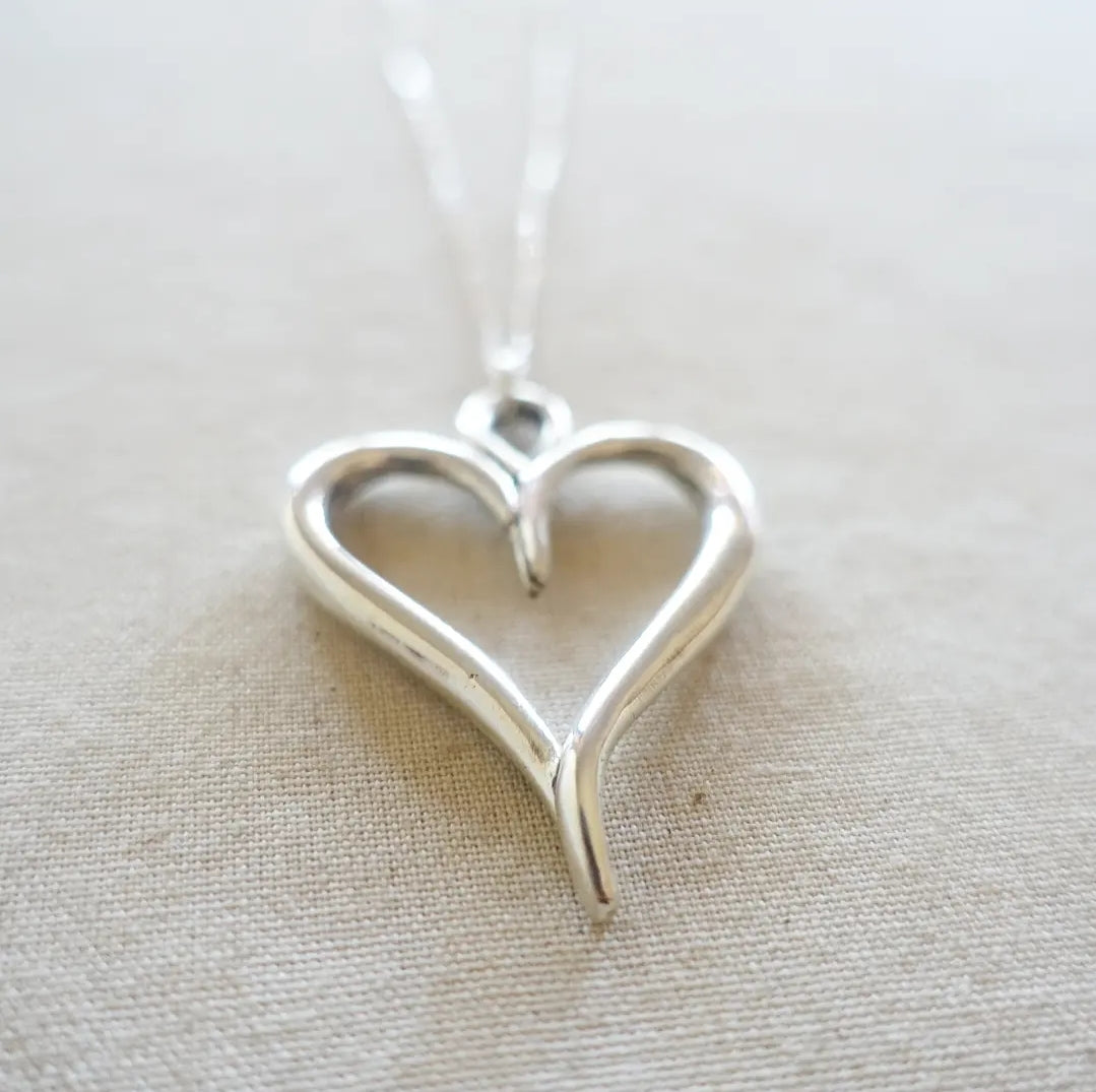 Love Heart (L) Asilia Necklace