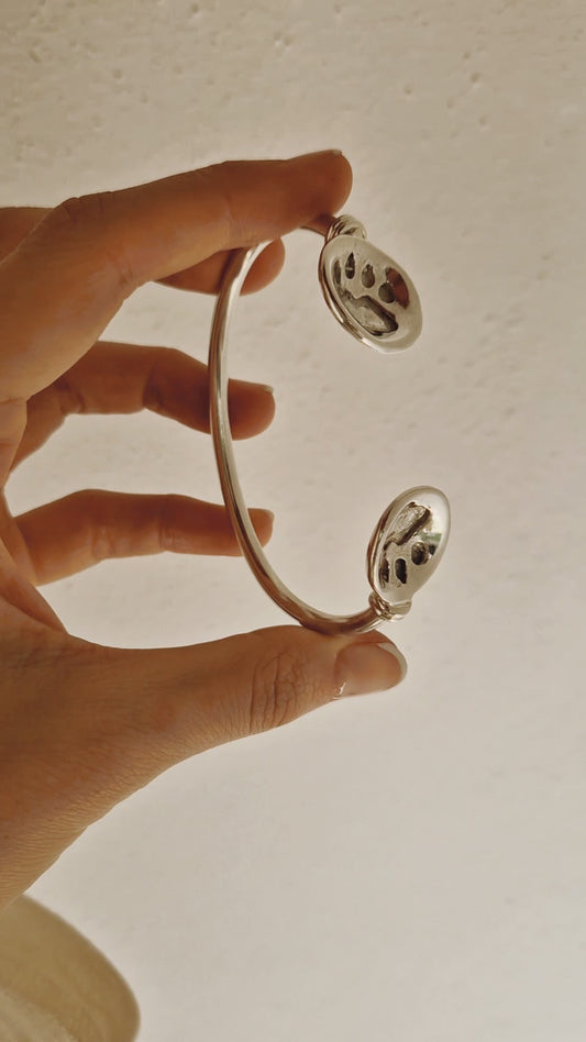 Sun's Secret Paw Angila Bangle